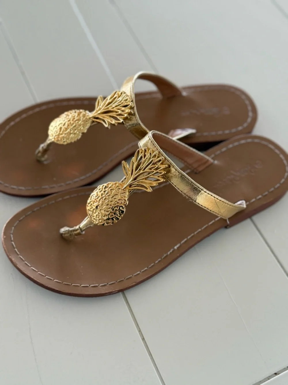 Lilly Pulitzer Gold Pineapple Thong Sandals - Women - Picture 2 of 3